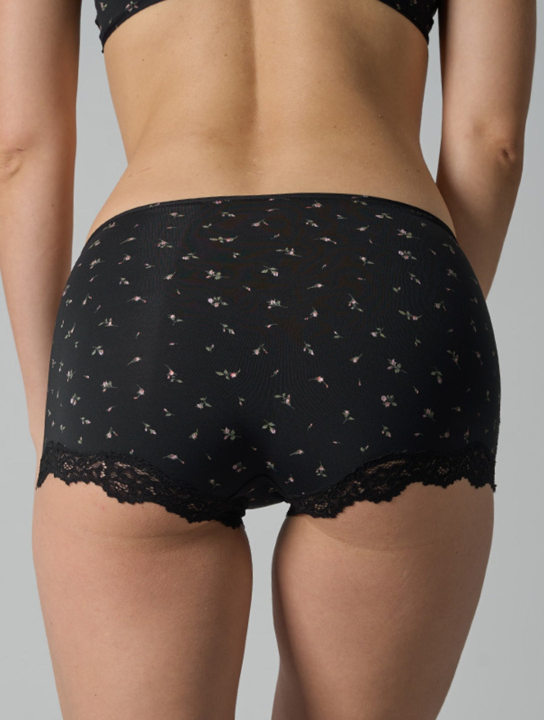 Le Boxer Lisse en Dentelle