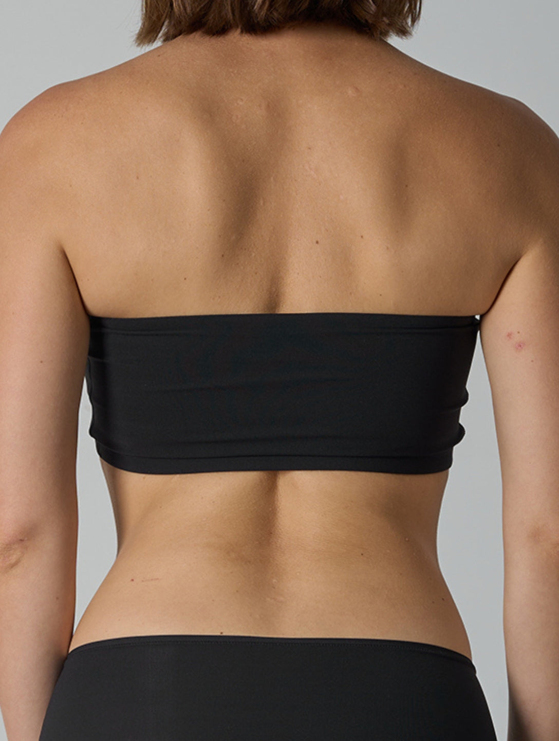 Le soutien-gorge bandeau lisse